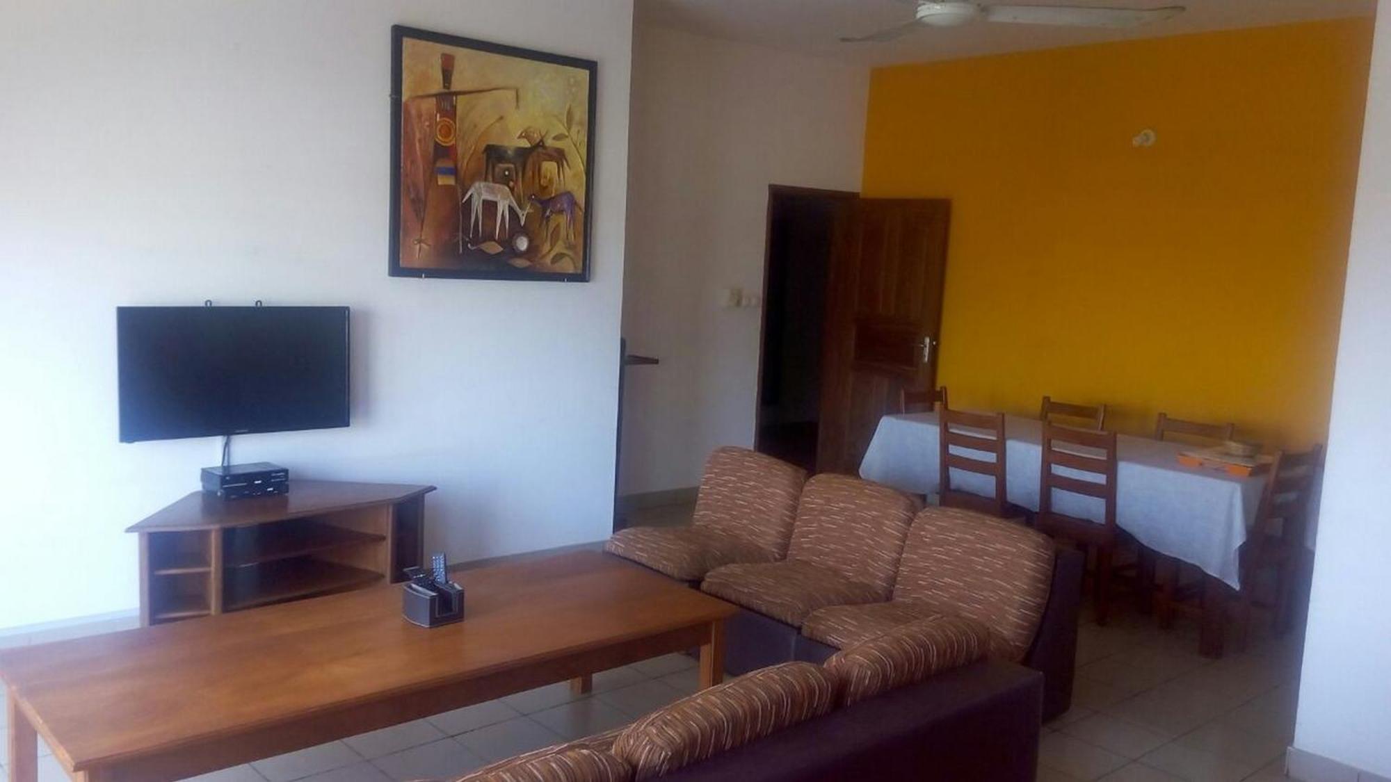Dodoo Lodge Cotonou Exterior foto