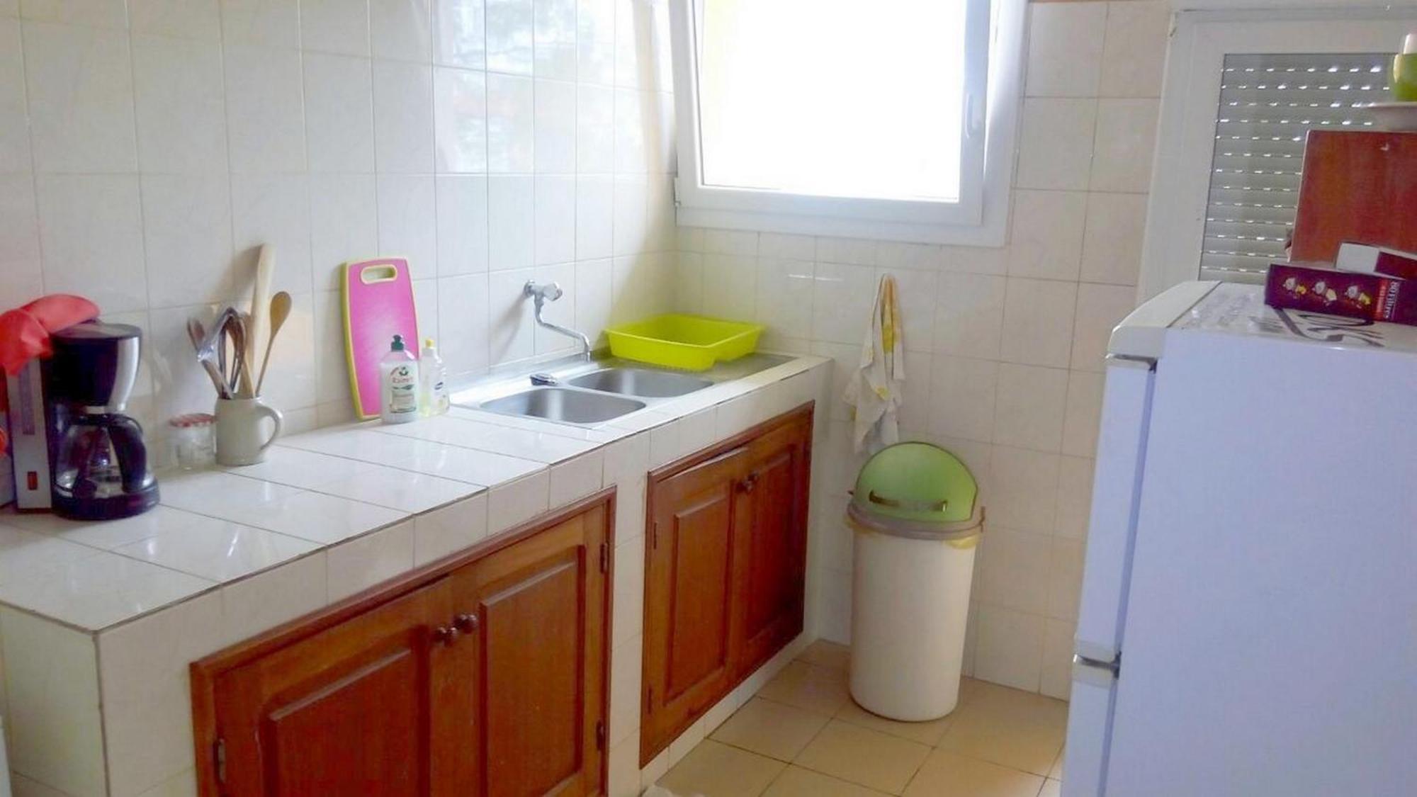 Dodoo Lodge Cotonou Quarto foto