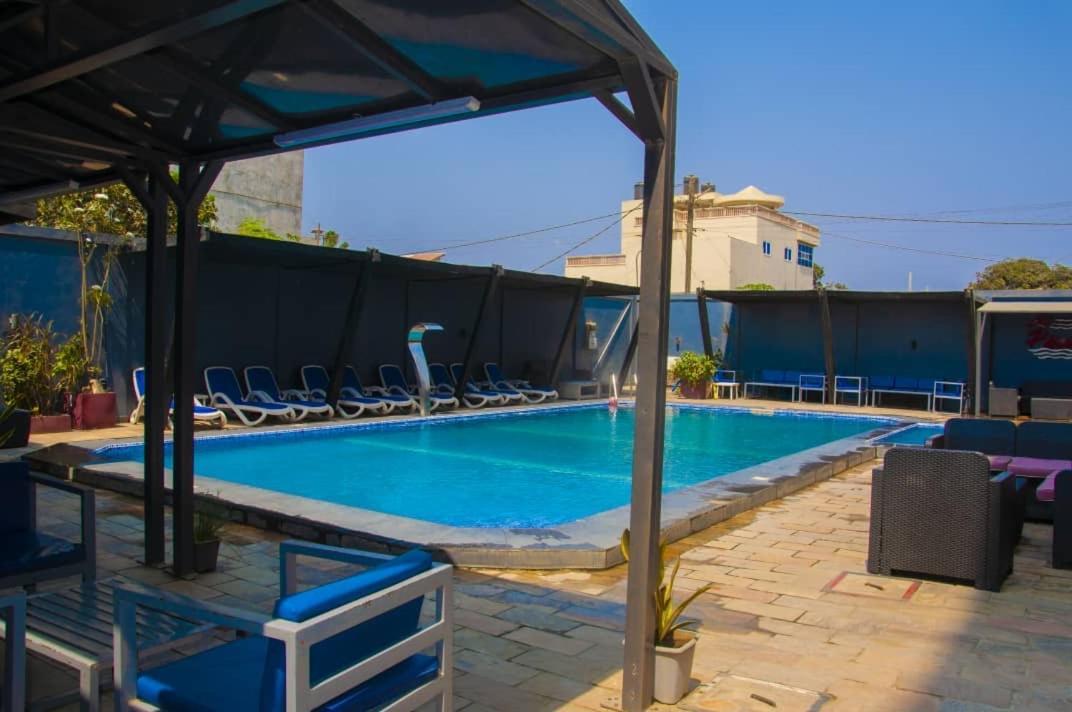 Dodoo Lodge Cotonou Exterior foto