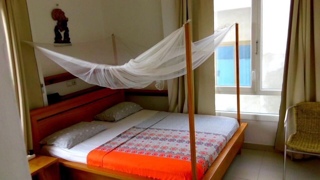 Dodoo Lodge Cotonou Exterior foto