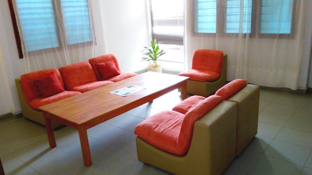 Dodoo Lodge Cotonou Exterior foto