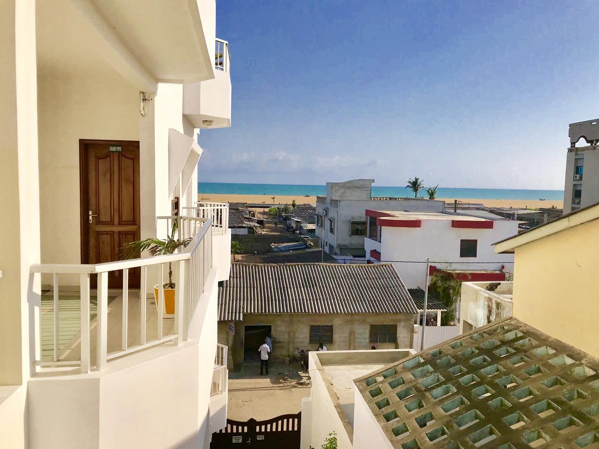 Dodoo Lodge Cotonou Exterior foto